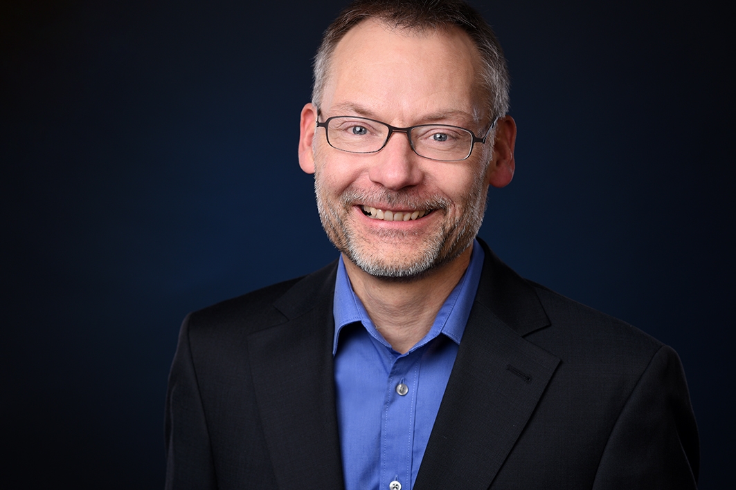 Teaching English to Sse Tschörmans with Stefan Fodor